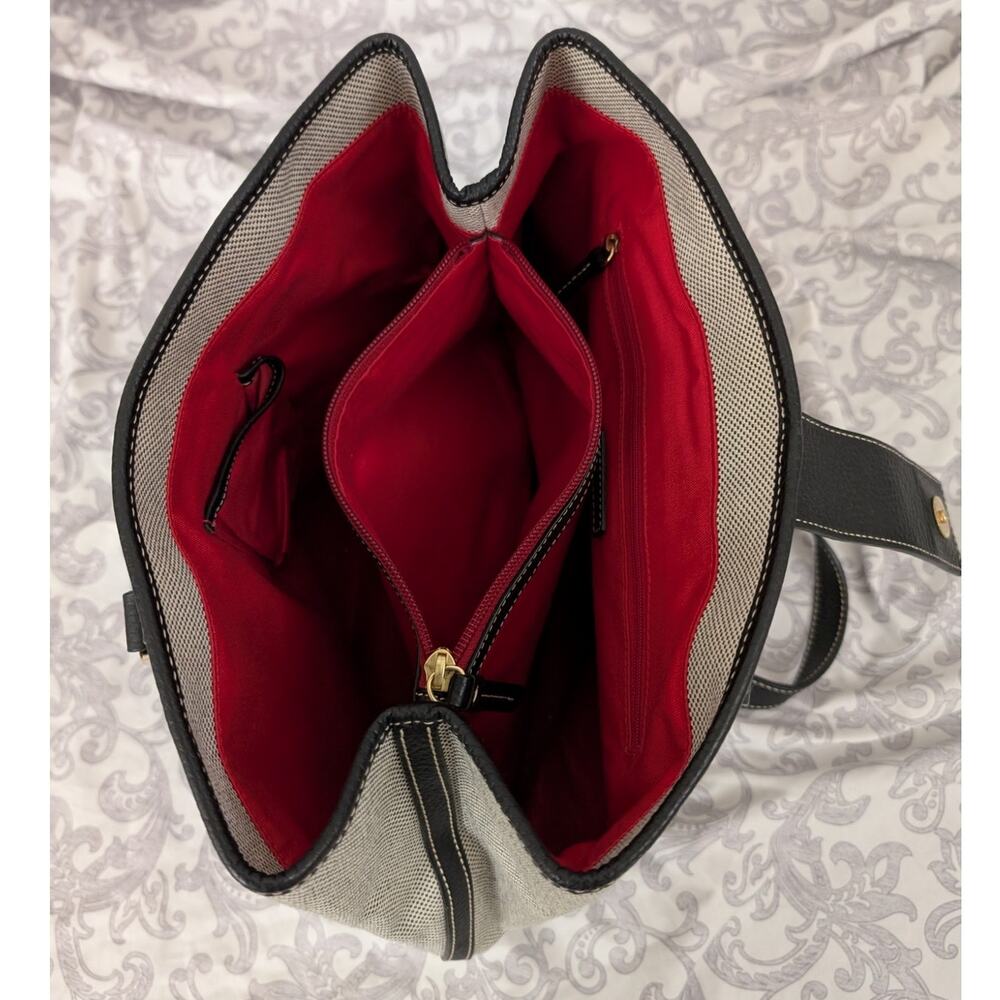 dooney & bourke purse - Picture 6 of 11